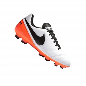 Детские футбольные бутсы Nike JR Tiempo Genio FG (819186-108)