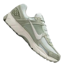 Кроссовки Nike Zoom Vomero 5 (HF1553-300)